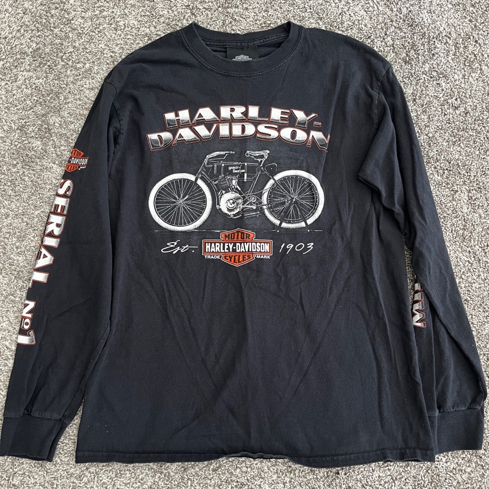 Men’s Harley-Davidson Museum Black Long Sleeve Shirt